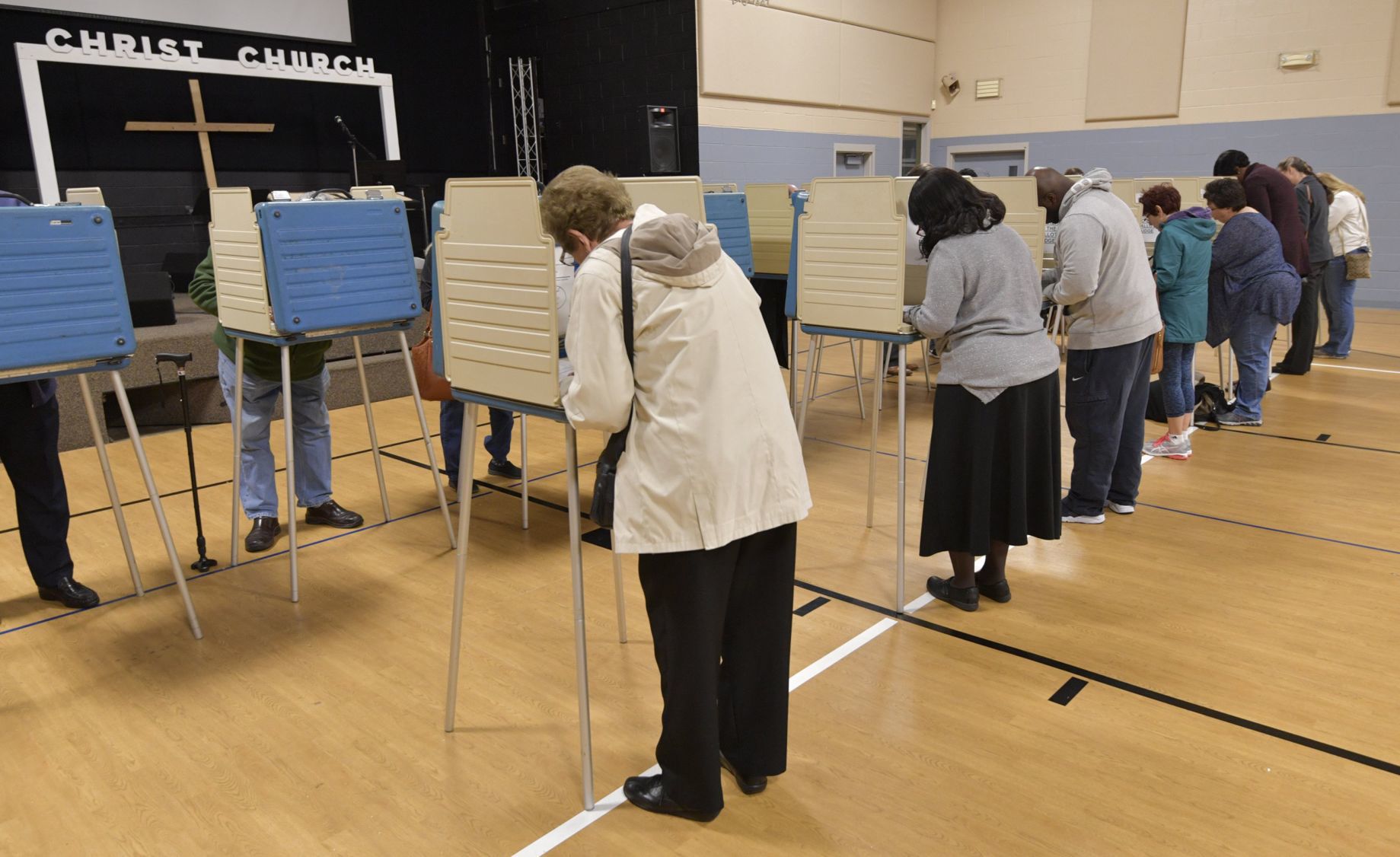 Midterm election voting in Belleville area